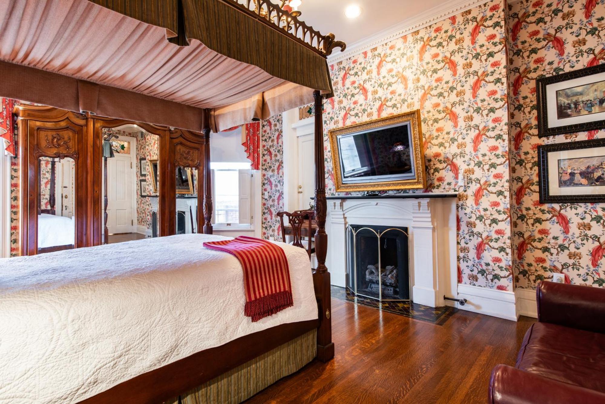 Central Park Bed & Breakfast Louisville Room photo