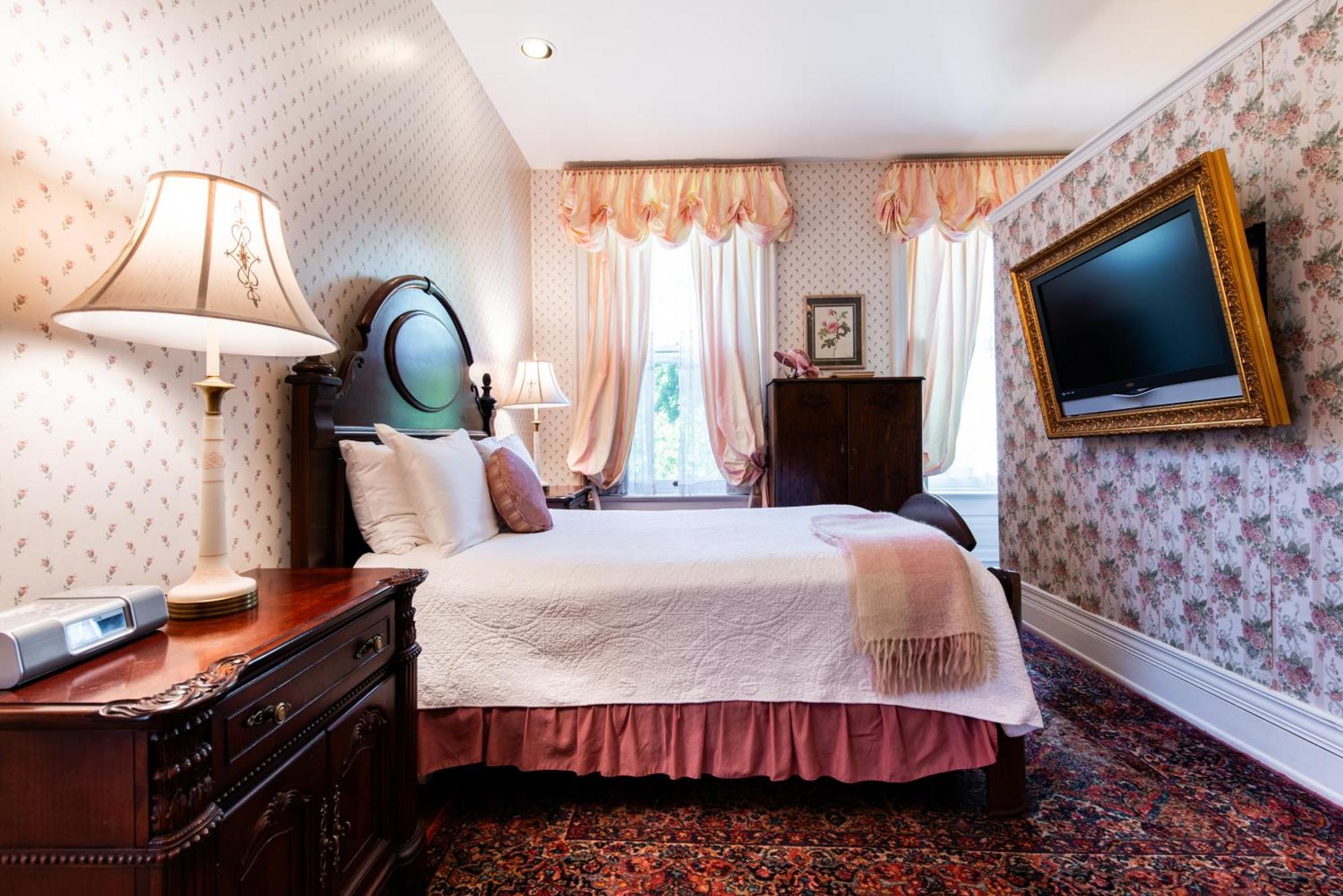 Central Park Bed & Breakfast Louisville Room photo