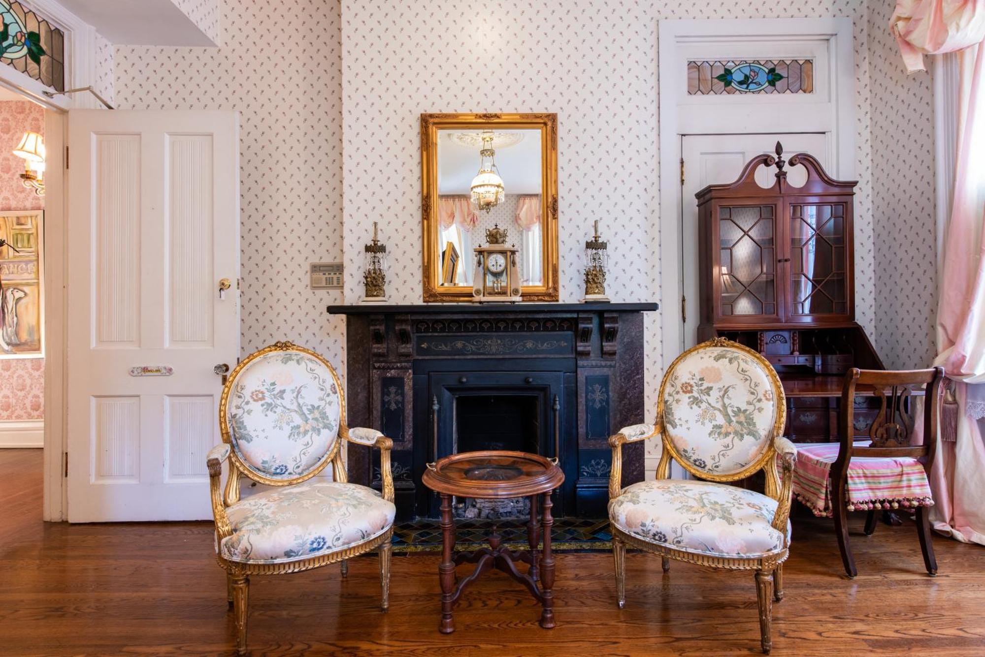 Central Park Bed & Breakfast Louisville Room photo